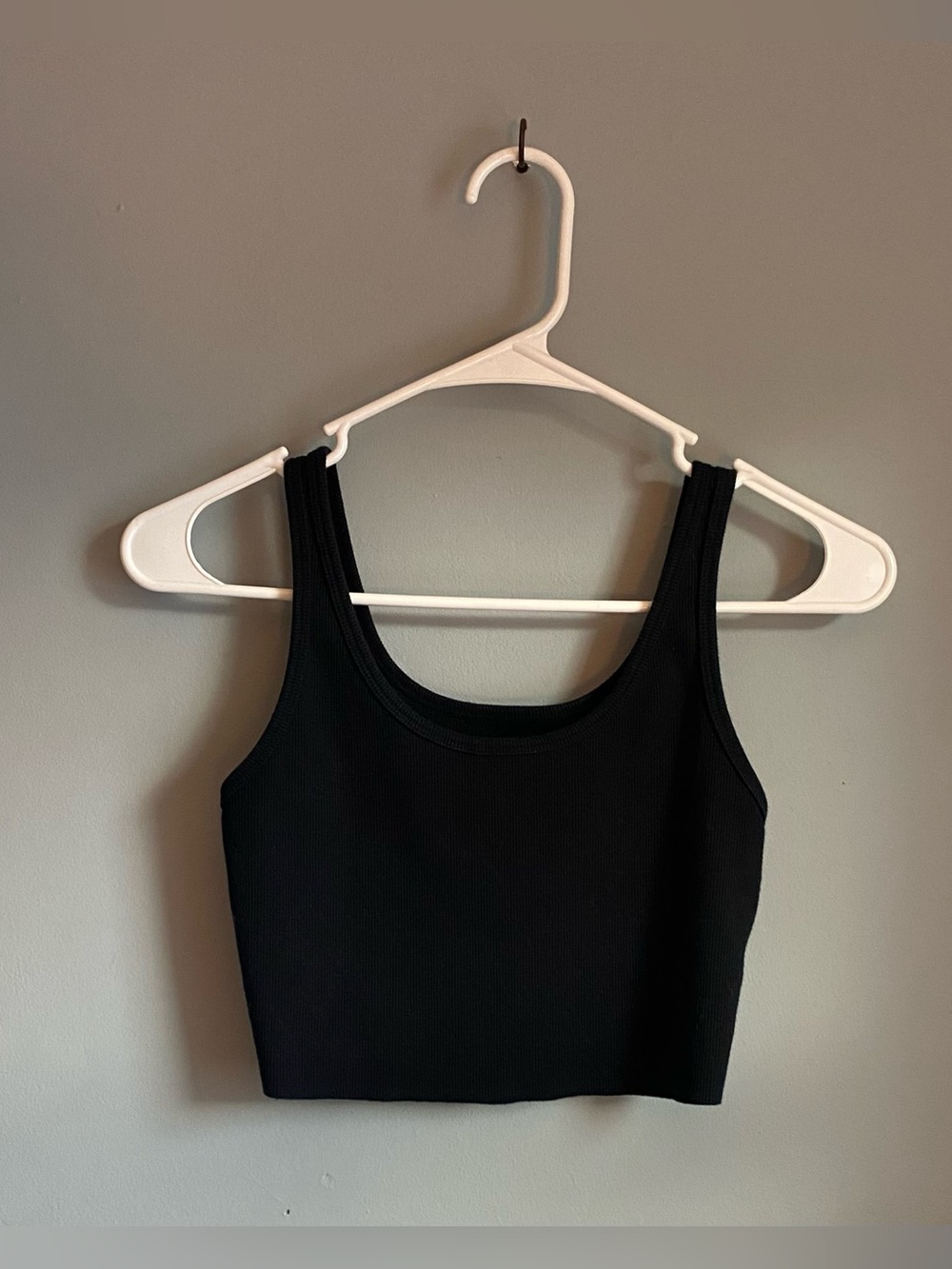 Black Cropped Tank Top